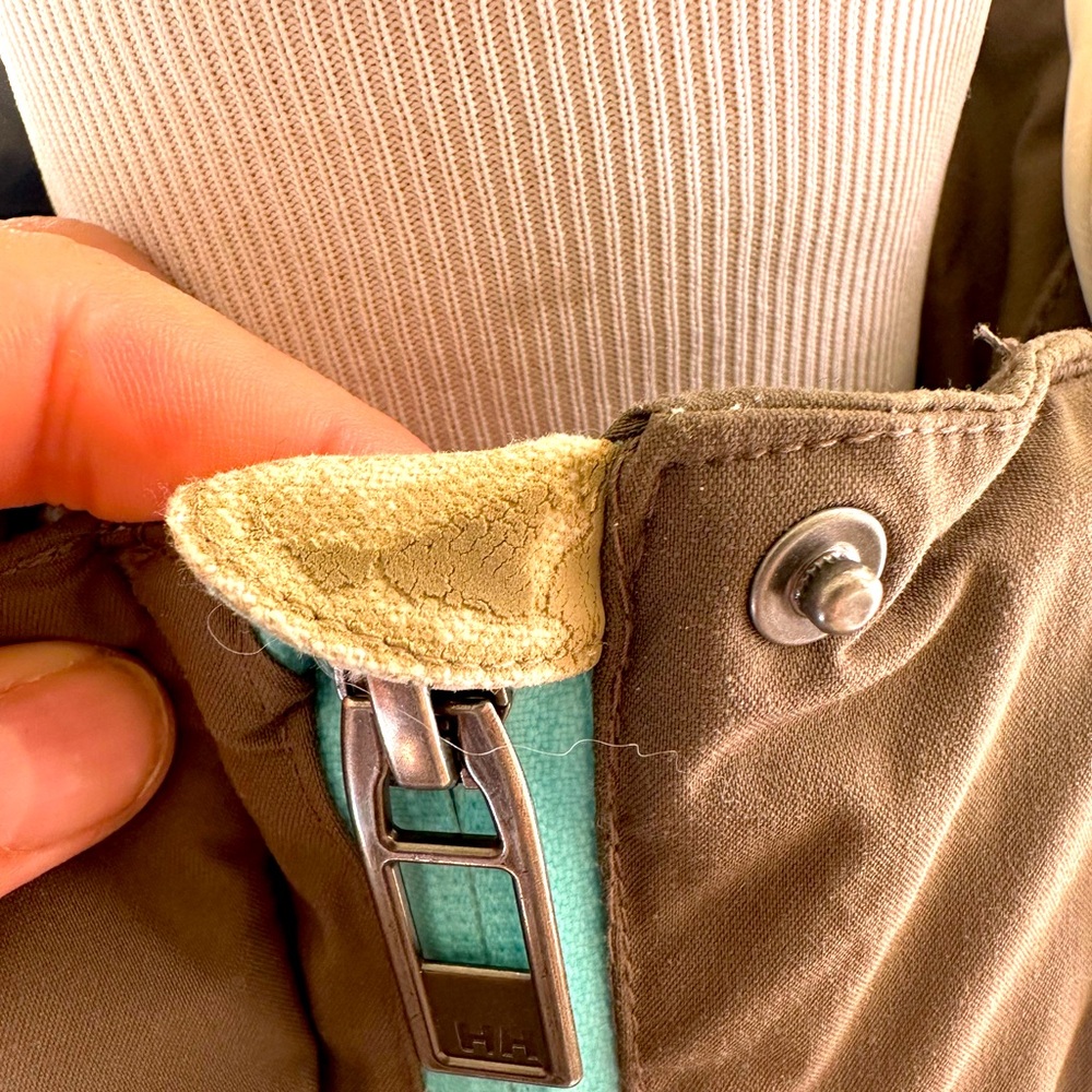 Helly Hansen Ski Shell - image 4